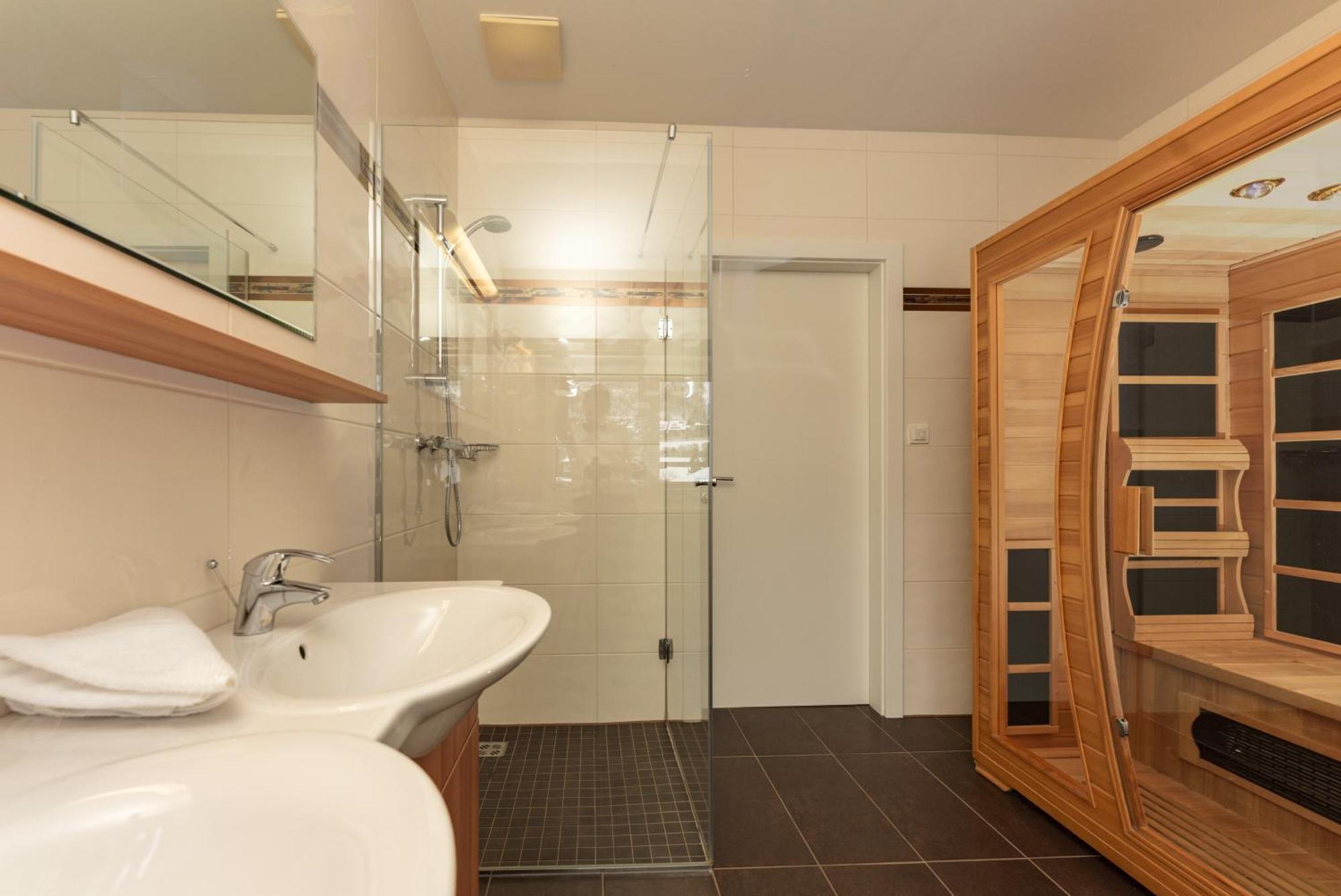Ferienwohnungen Karoline By Schladming-Appartements Bilik gambar