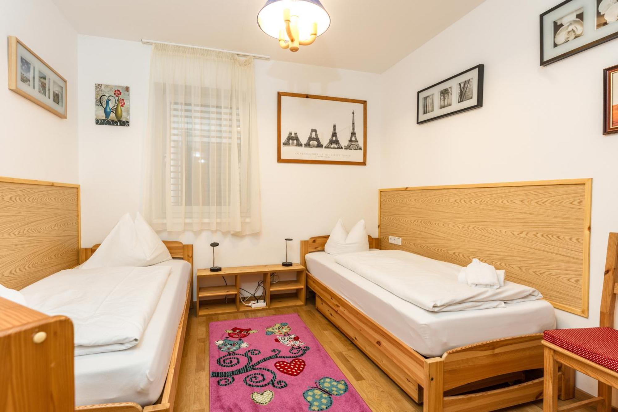 Ferienwohnungen Karoline By Schladming-Appartements Bilik gambar